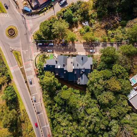 Alpes da Montanha 203 - Apto novo junto ao Centro de Gramado com garagem Exterior foto