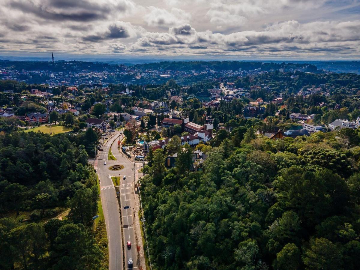 Alpes da Montanha 203 - Apto novo junto ao Centro de Gramado com garagem Exterior foto