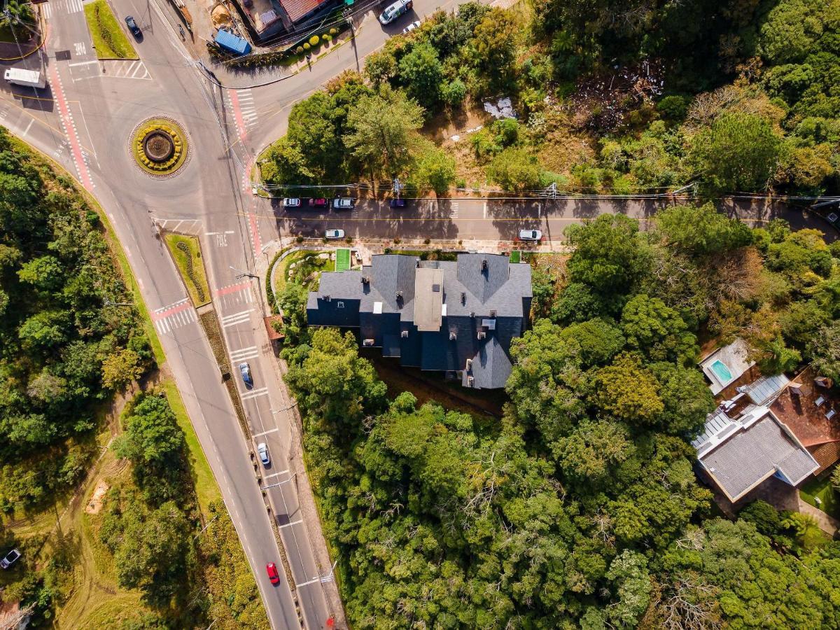 Alpes da Montanha 203 - Apto novo junto ao Centro de Gramado com garagem Exterior foto